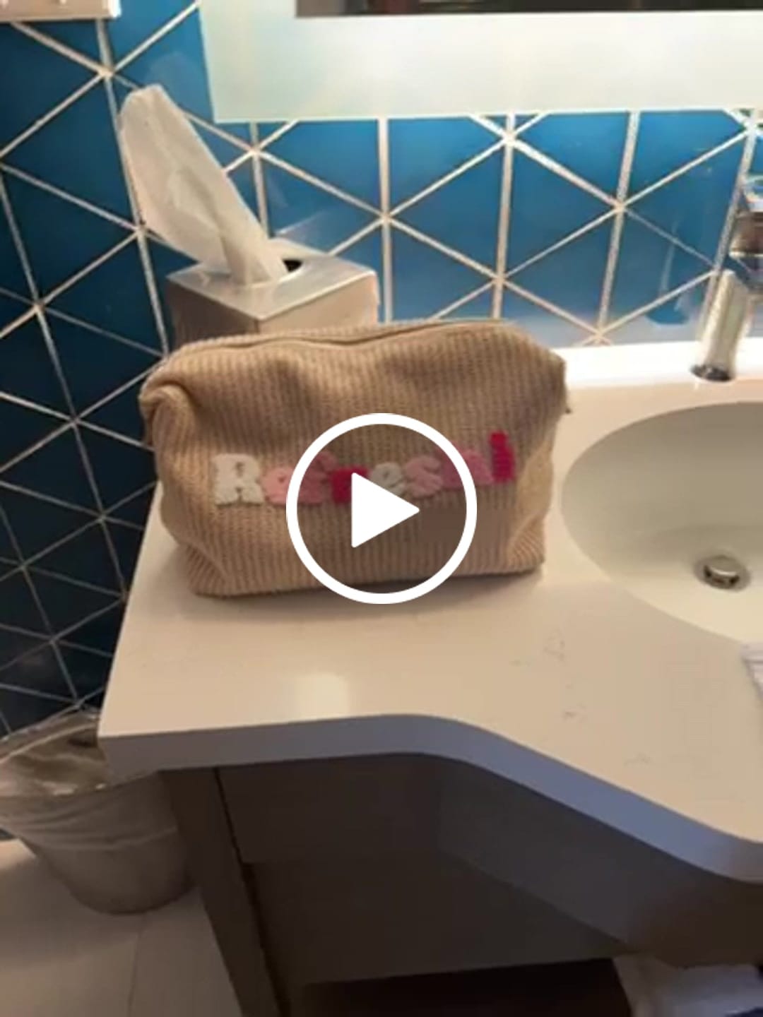 Customer video review of Knitted XL Makeup Bag