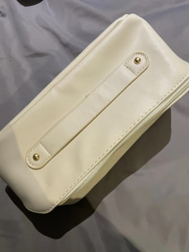 Customer photo review of Leather Makeup Bag – Large Travel Toiletry Organizer