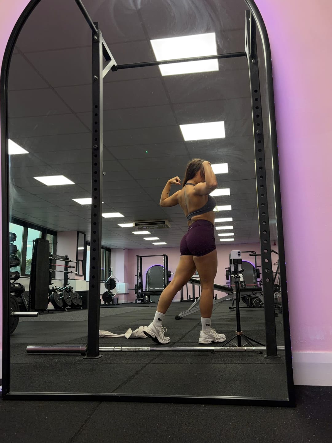 Customer photo review of Plum elevate 2.0 shorts
