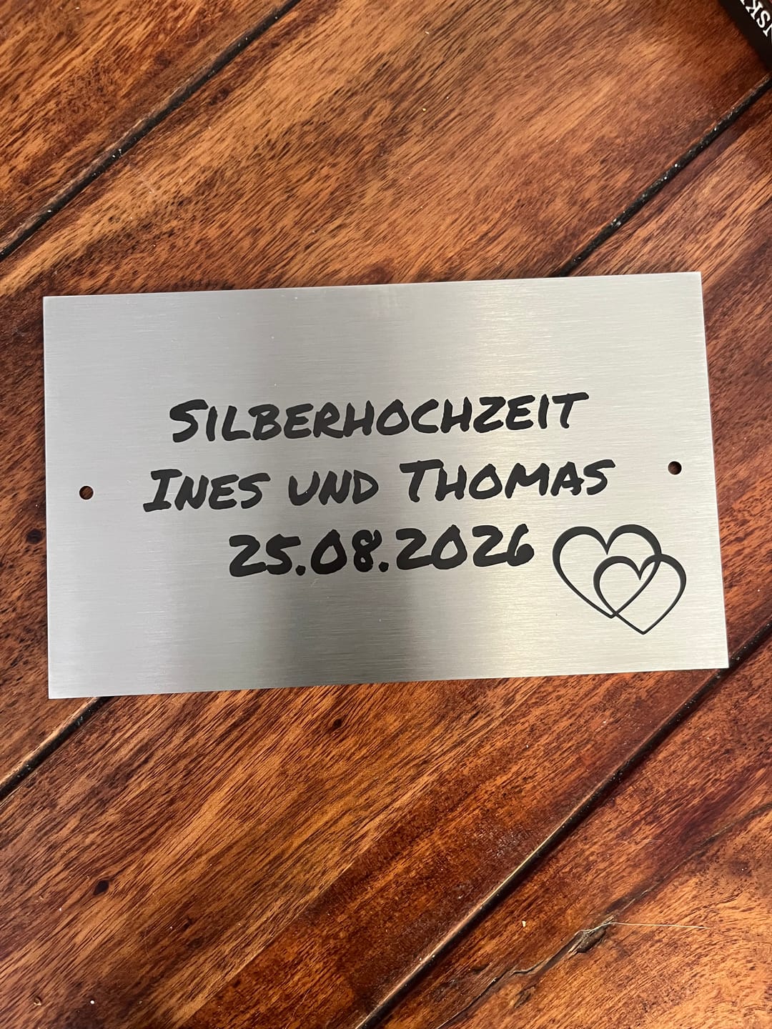 Customer photo review of V2A Edelstahlschild in verschiedenen Größen, individuell personalisierbar.