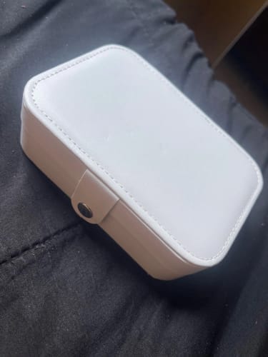 Customer photo review of Mini Jewelry Box – Velvet Lined Travel Case for Rings & Earrings
