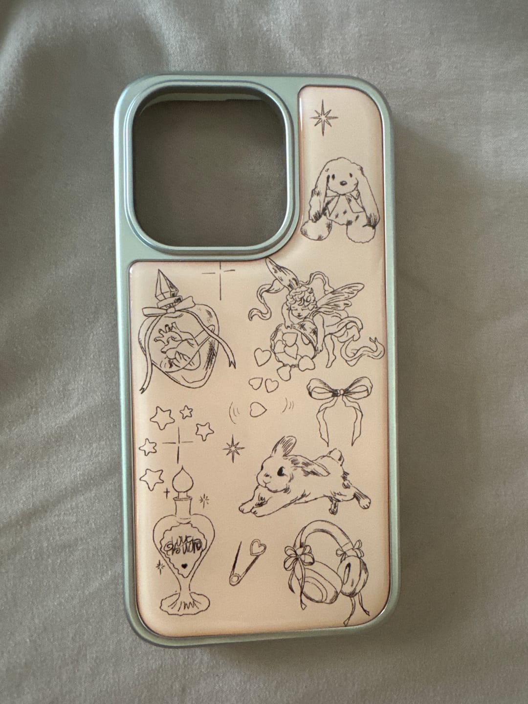 Customer photo review of Rabbit Designer Case For iPhone