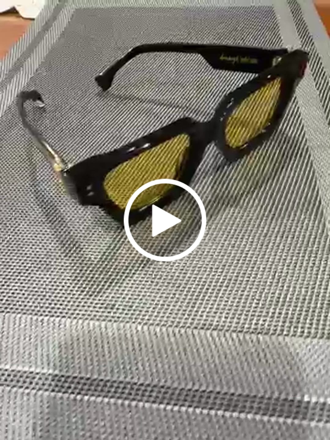 Customer video review of Groove