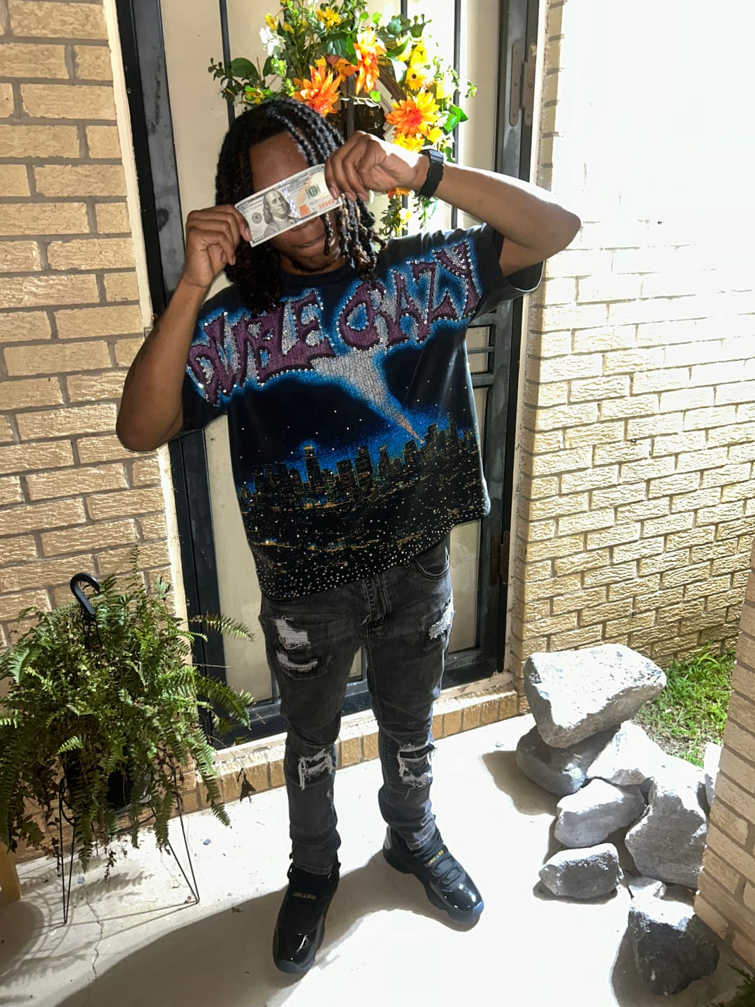 Customer photo review of Boxy L.A. Skyline Iced Out Tee-435