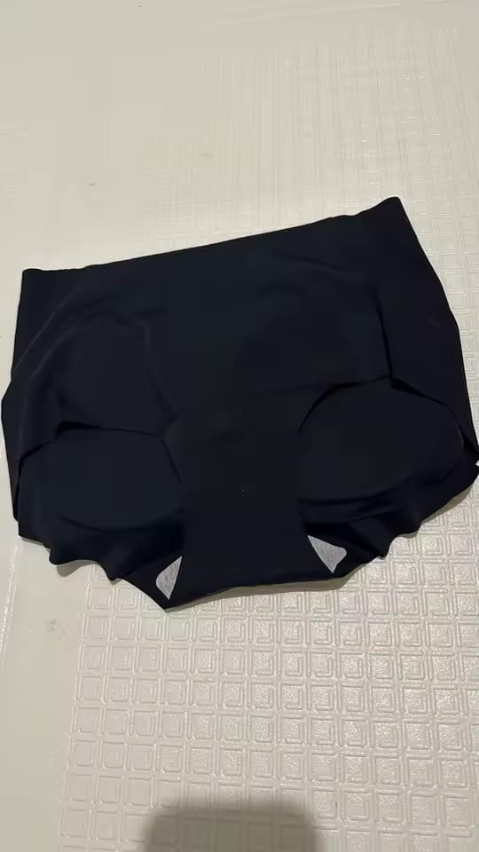 Customer photo review of FormaLift™ - Lazer kəsim toparlayıcı