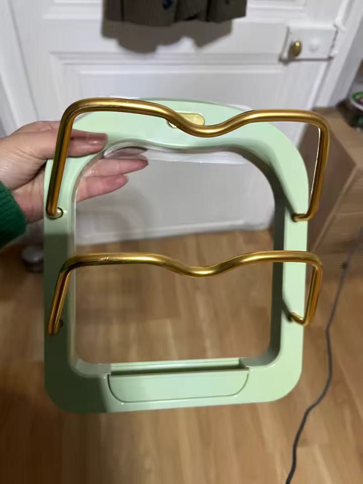 Customer photo review of Zidni držač za poklopce