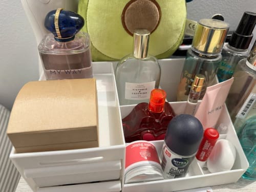Customer photo review of Makeup Storage Drawer – Plastic Desktop Cosmetics Shelf