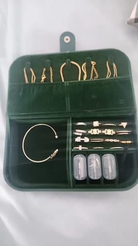 Customer photo review of Travel Jewelry Box – Portable Leather Organizer Case