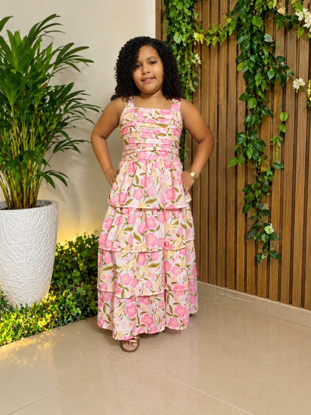 Customer photo review of Vestido para niña - Georgina Flores