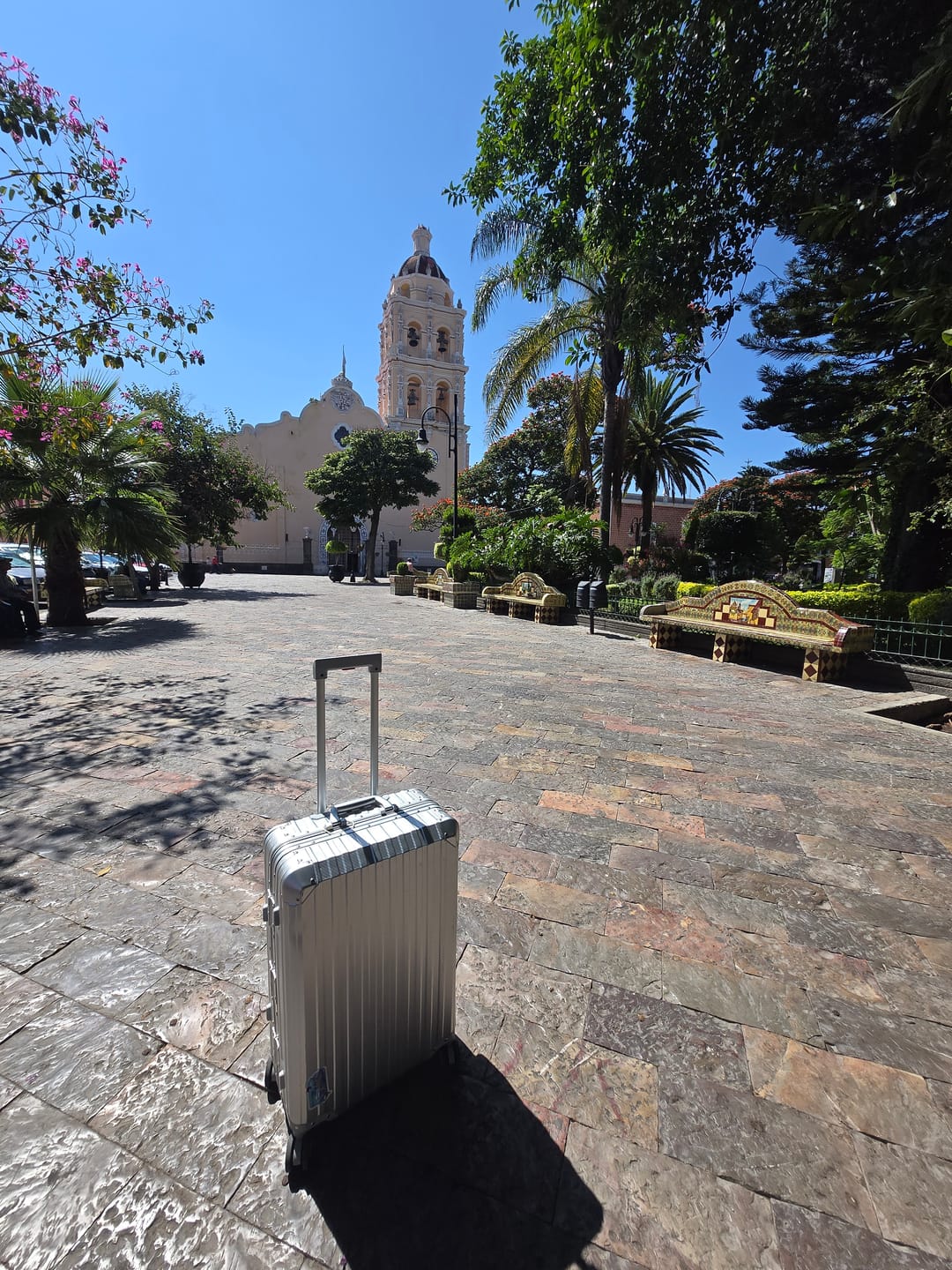 Customer photo review of TREVA Aluminum Suitcase Silver