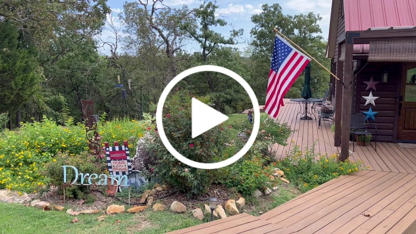 Customer video review of 3' x 5' American Flag
