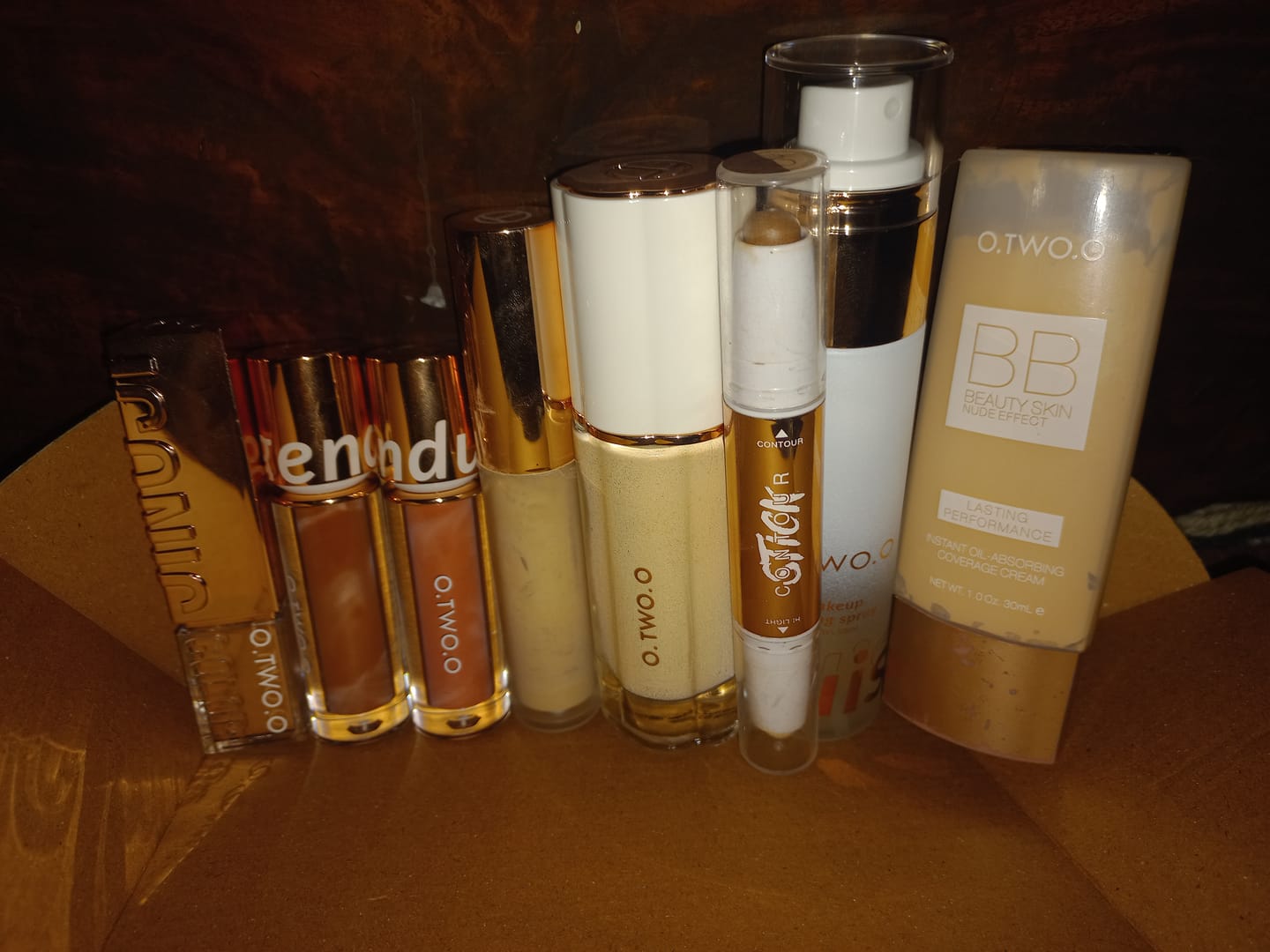 Customer photo review of O.TWO.O HIGH COVERAGE LIQUID CONCEALER