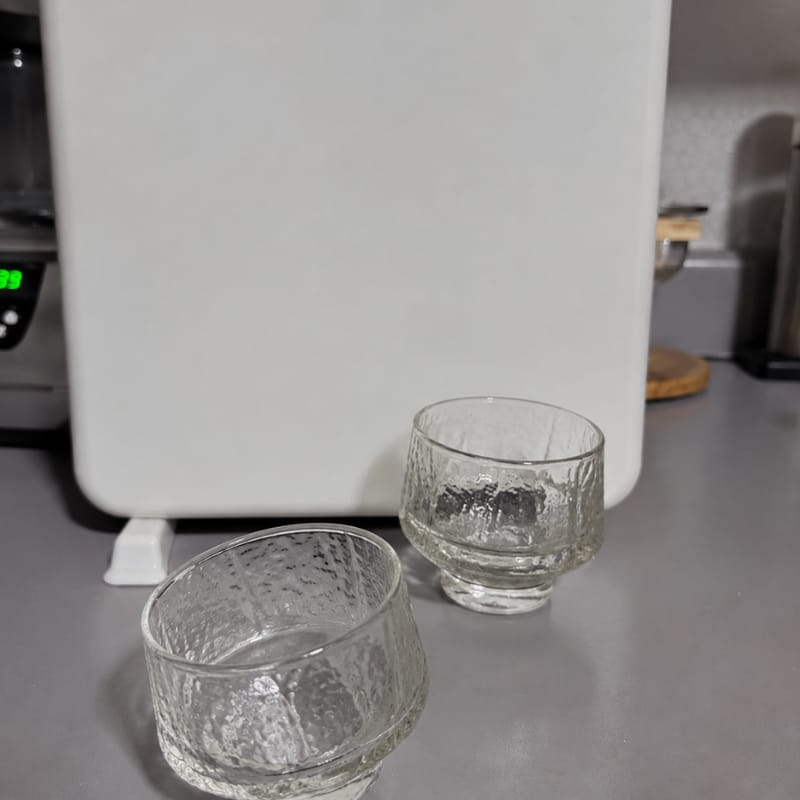 Customer photo review of Ren Handmade Hammer Pattern Smelling Small Glass Teacup - 6 pcs