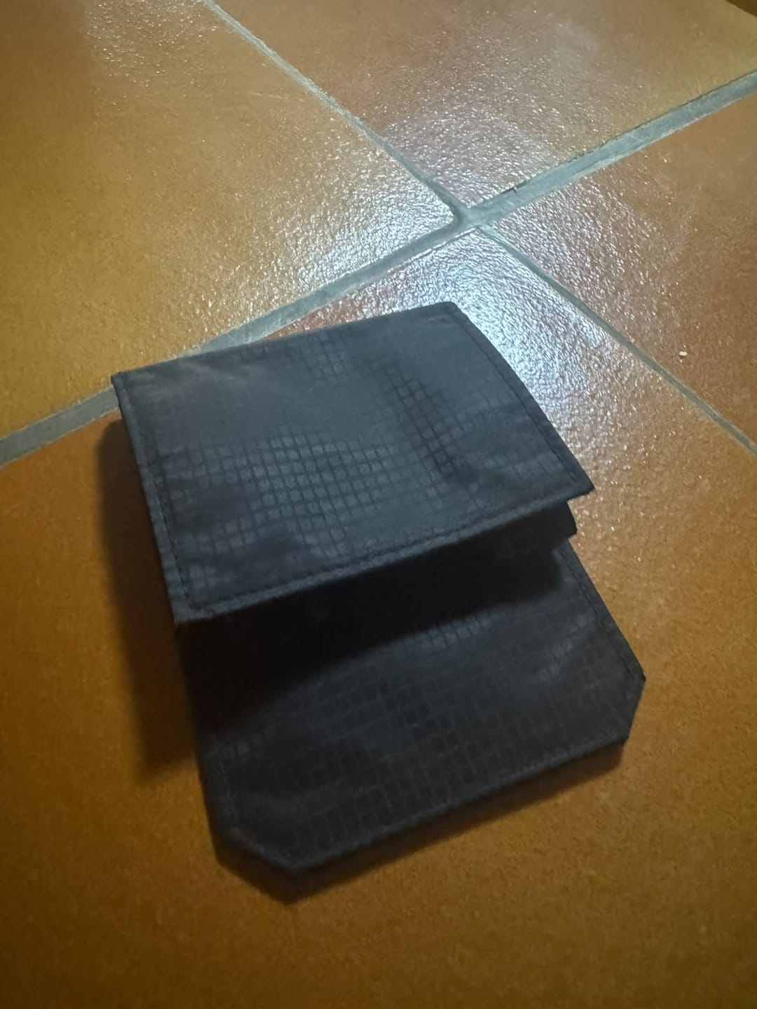 Customer photo review of MODO OCULTO™ Cartera