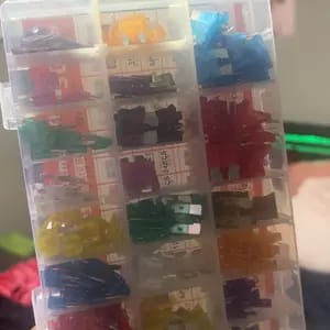 Customer photo review of Protezione Elettrica Kit Fusibili Auto Mini Lama con Estrattore