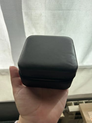Customer photo review of Small Jewelry Box – Macaroon Style Travel Case for Studs & Rings