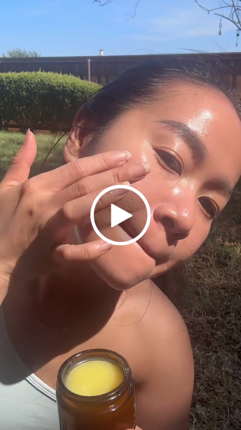 Customer video review of NOURISH