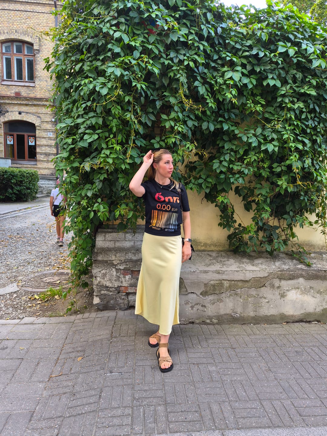 Customer photo review of Organic Cotton T-Shirt ÕNN
