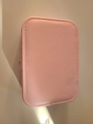 Customer photo review of Mini Jewelry Box – Velvet Lined Travel Case for Rings & Earrings