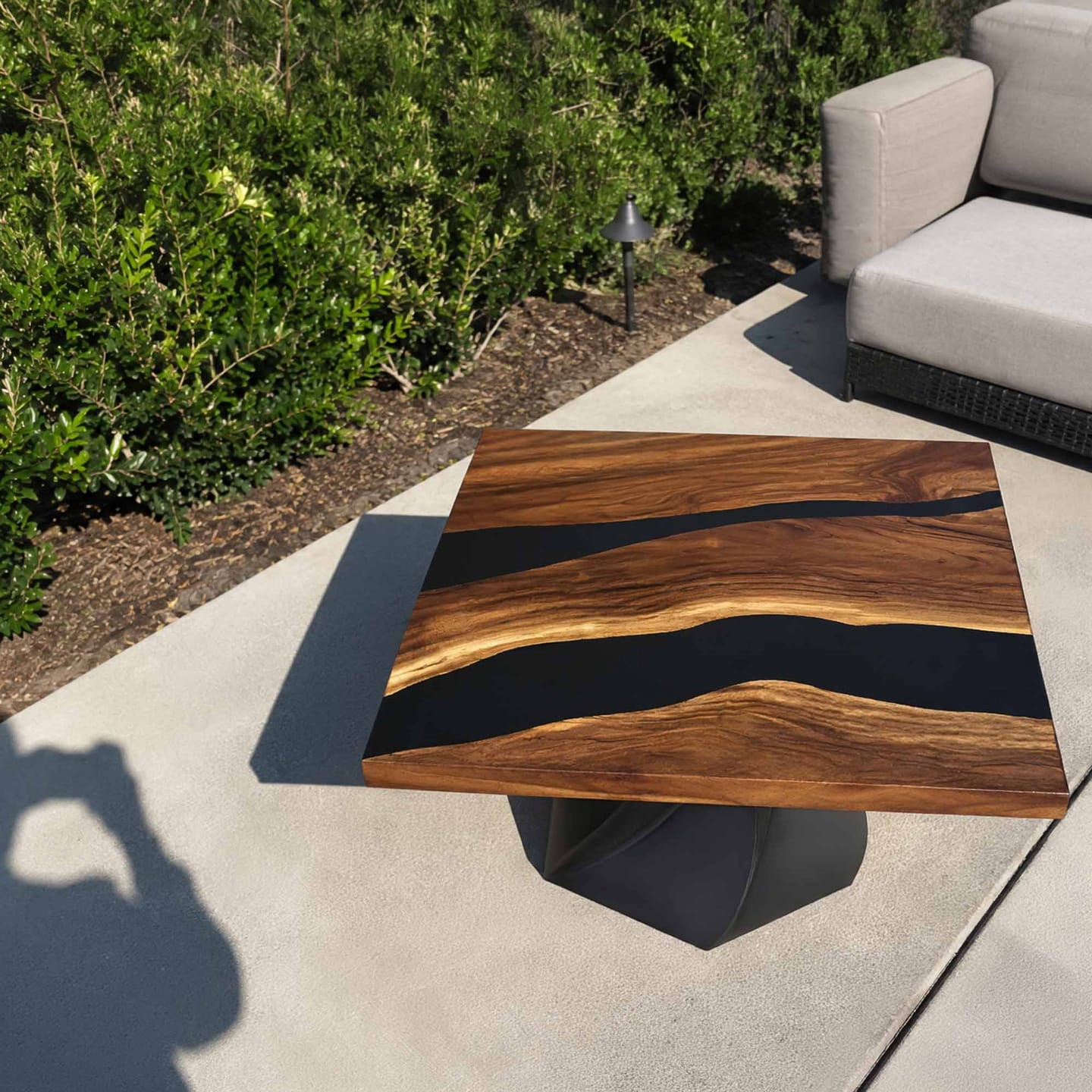 Customer photo review of Coffee Table for Handcrafted Modern Design - 106 Papao