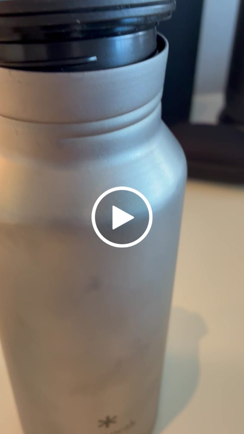 Customer video review of Snow Peak Titanium Aurora Bottle 800, Silver