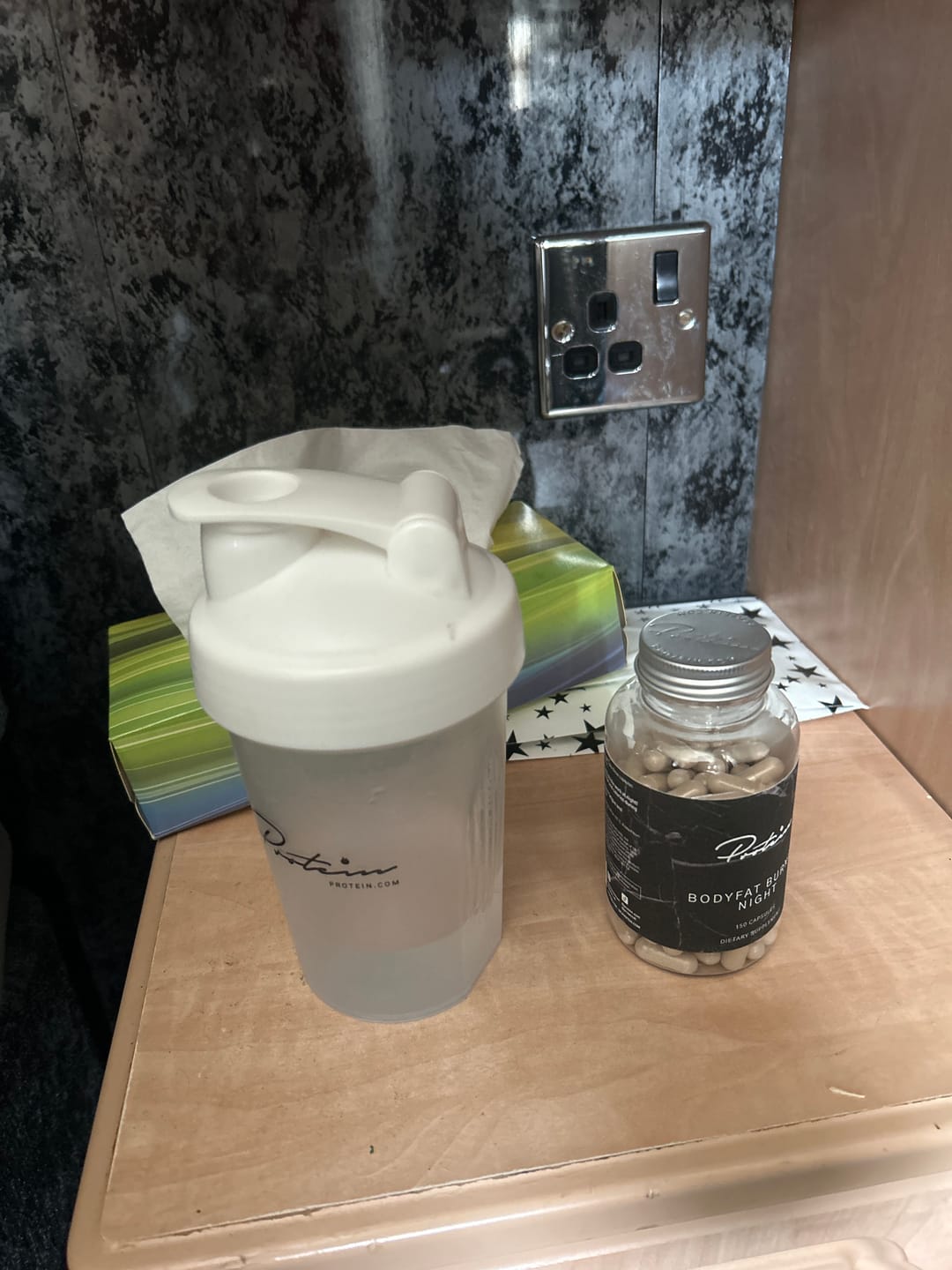 Customer photo review of Bodyfat Burner Night | 150 Capsules