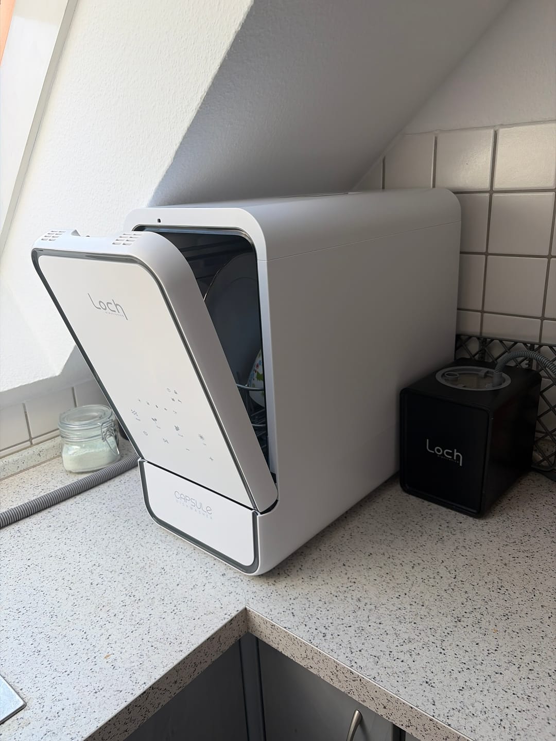 Customer photo review of Capsule Dishwasher