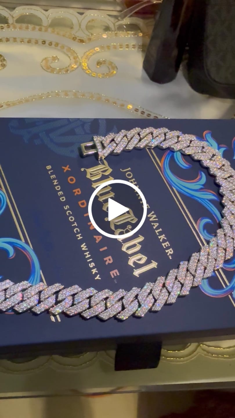Customer video review of 14mm Moissanite Cuban Chain - Silver - D Color - VVS1
