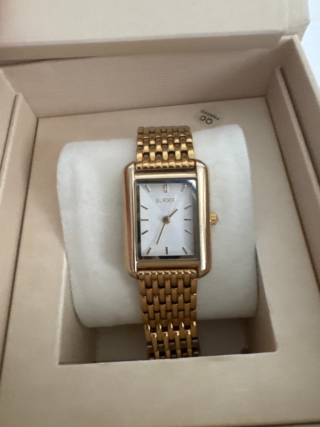 Customer photo review of Olivia Gold White