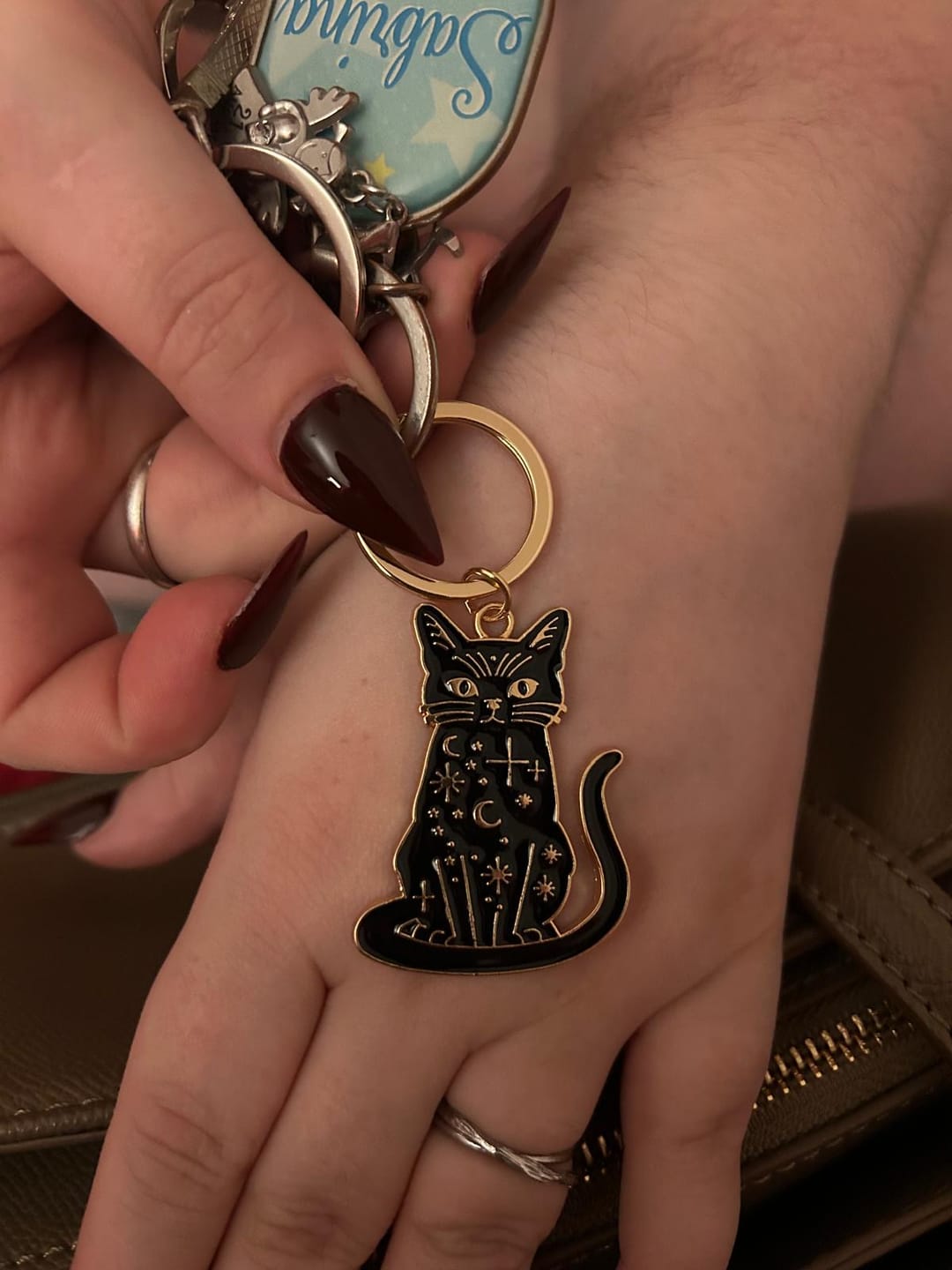 Customer photo review of Schwarze Katze Schlüsselanhänger – Beschützender Glücksbringer