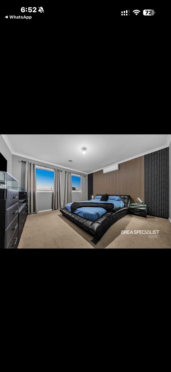Customer photo review of Barcelona Bed