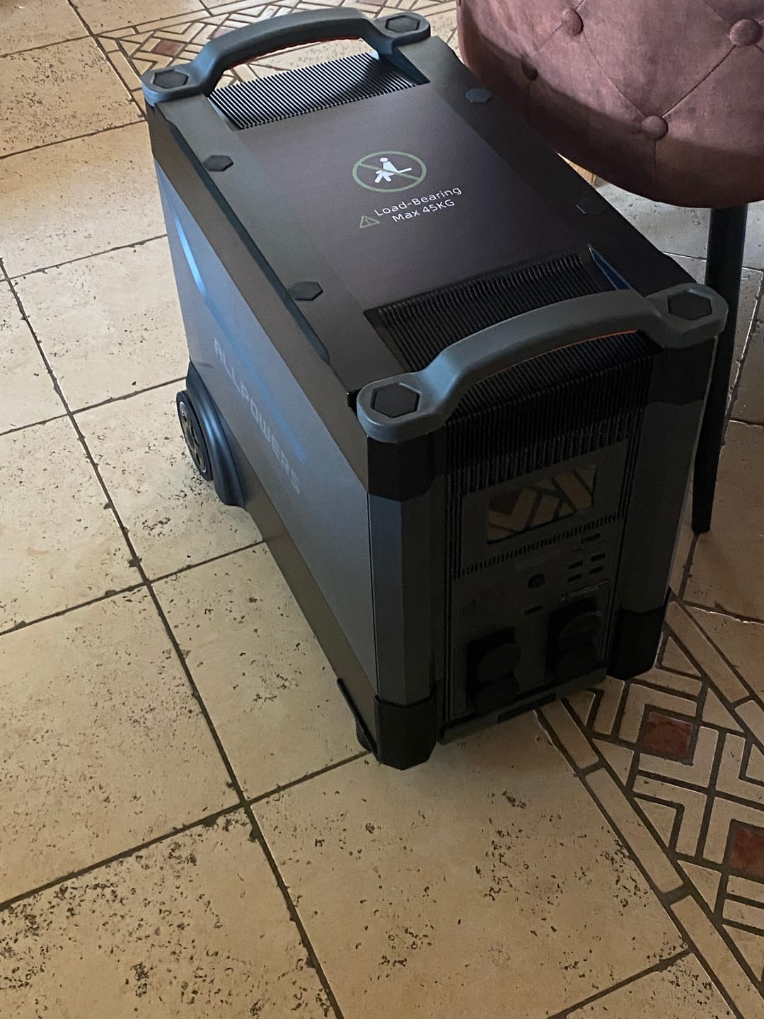 Customer photo review of ALLPOWERS R4000 V2 Station électrique portable 4000W 2880Wh