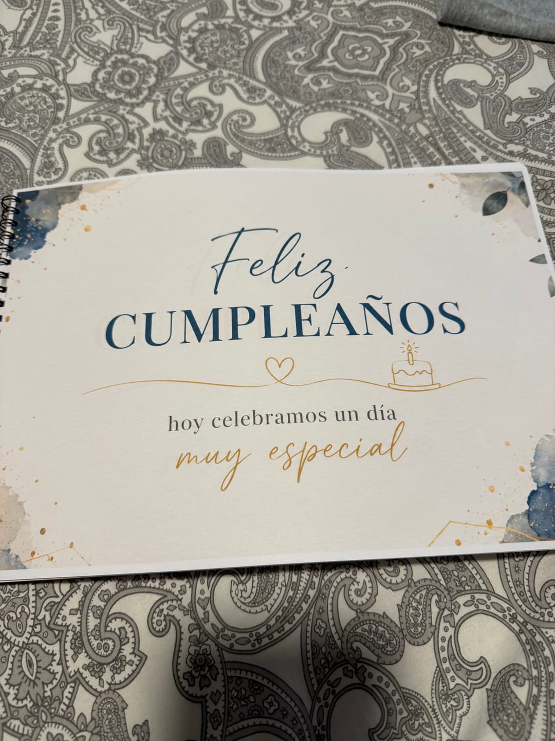 Customer photo review of Álbum Imprimible Feliz Cumpleaños