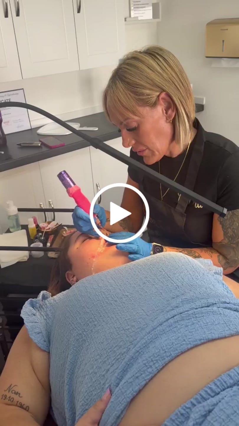 Customer video review of Perma Blend - Tina Davies Envy Set - Nude 15ml
