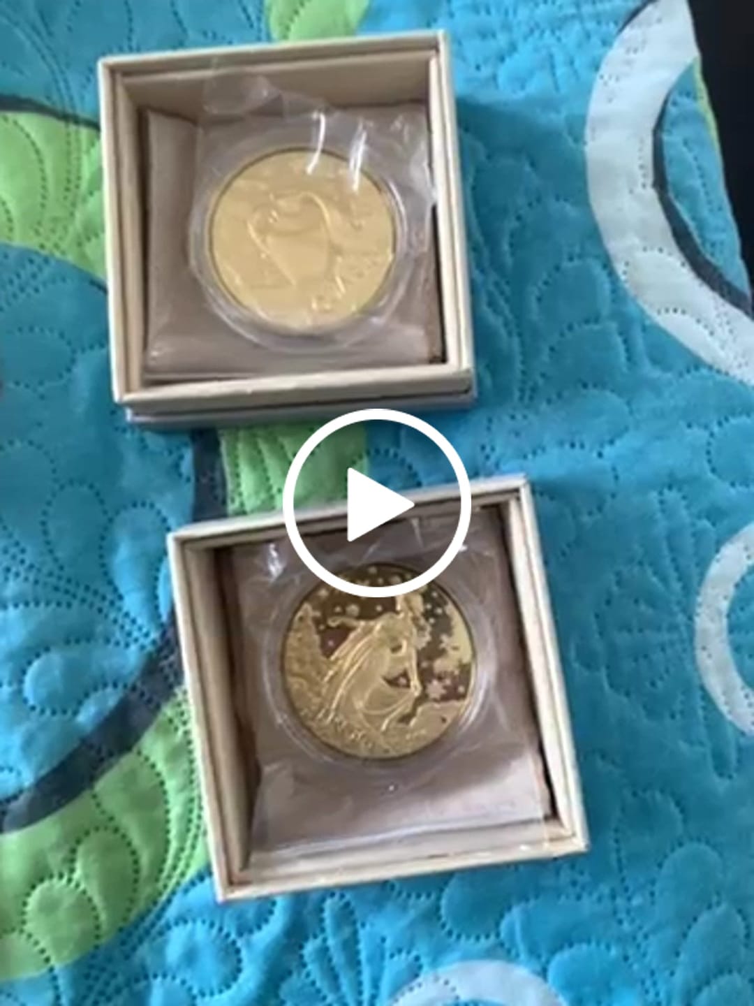 Customer video review of 24K Yellow Gold (99.99% Gold Purity) Zodiac Sign Coin