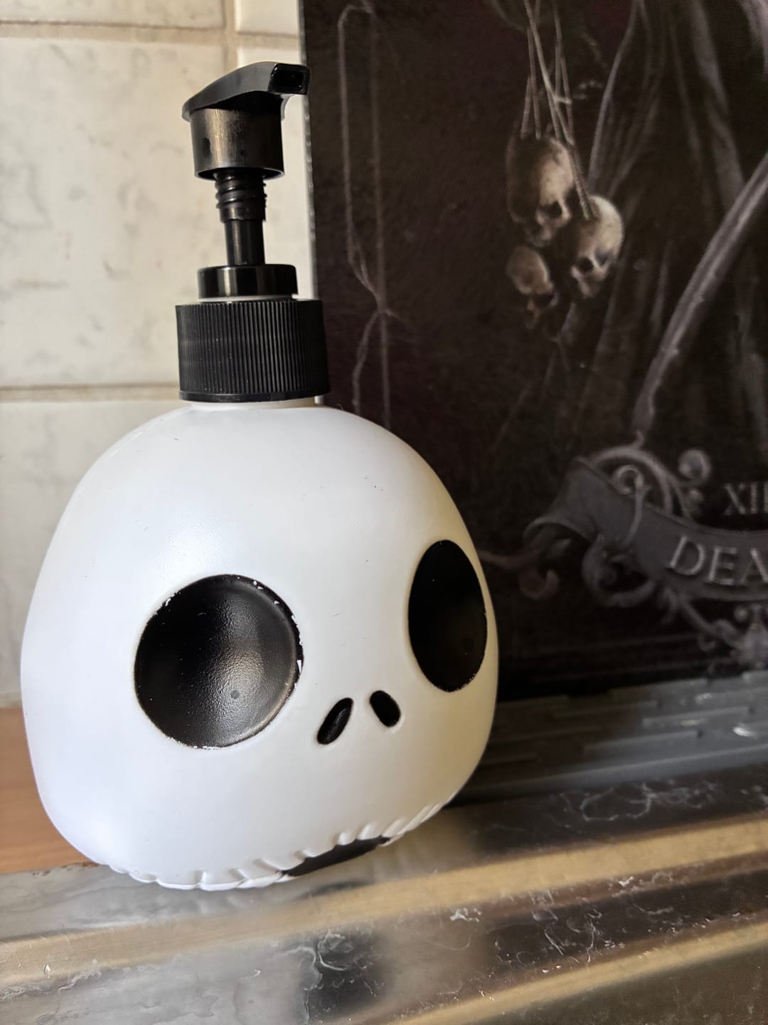 Customer photo review of Nightmare Before Christmas Hand- & Body Wash – Pflegeseife im Pumpspender 500 ml