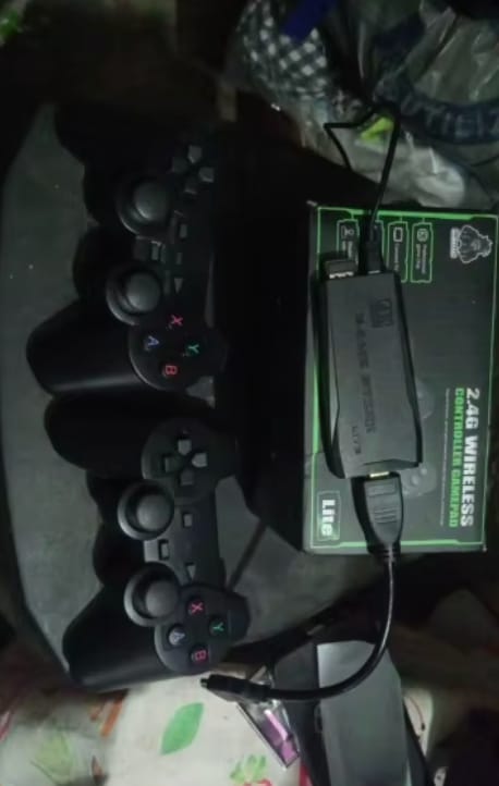 Customer photo review of Consola Retro con 20.000 Juegos Clásicos