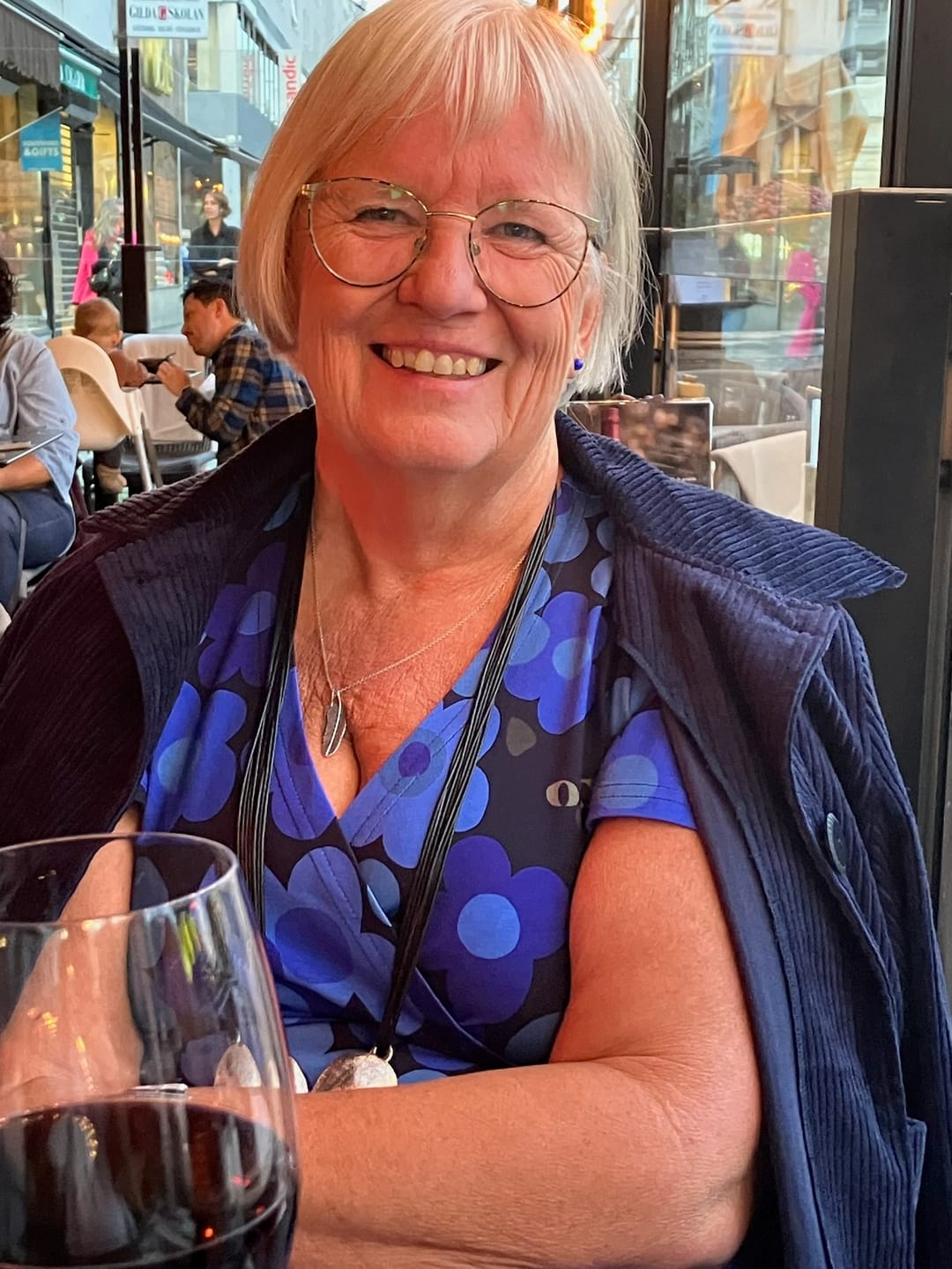 Customer photo review of Långklänning Tittut Blå | Rino