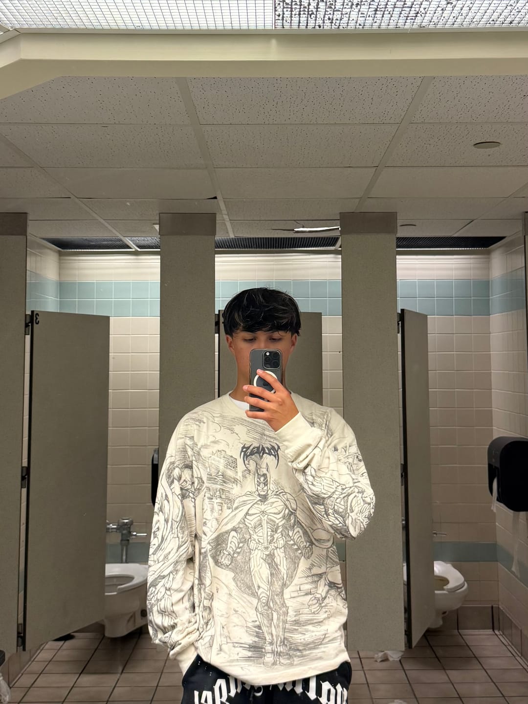 Customer photo review of 8002 - Batman Comic Longsleeves