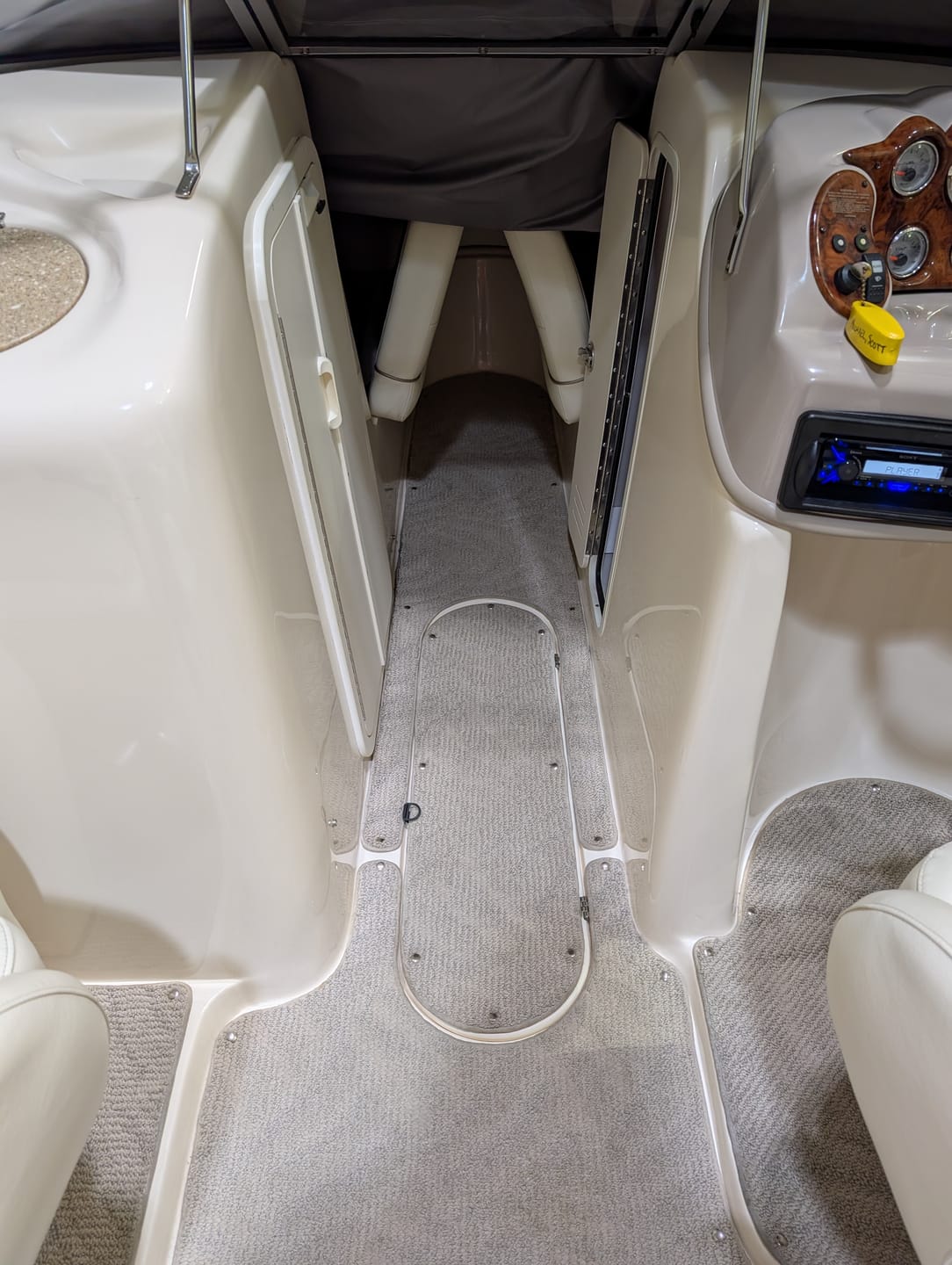 Customer photo review of 2000-2006 Rinker Captiva 232 BR Snap in Boat Carpet