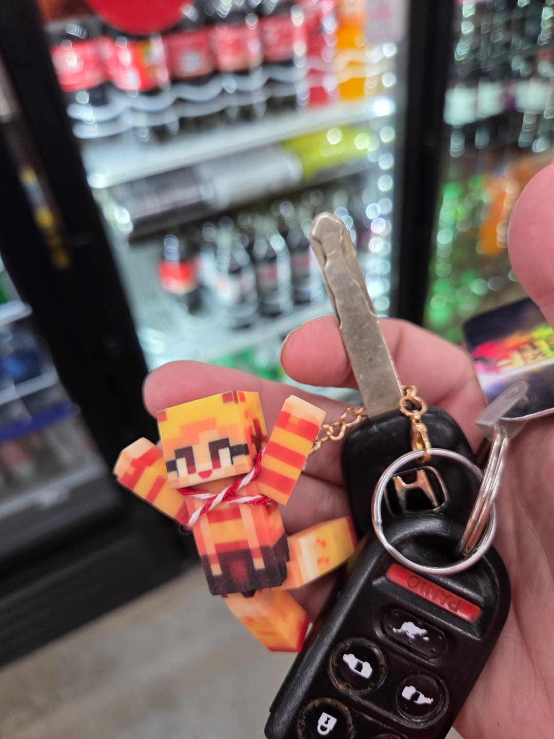 Customer photo review of Custom Figure Keychain From Photo - Personalized Mini-Me