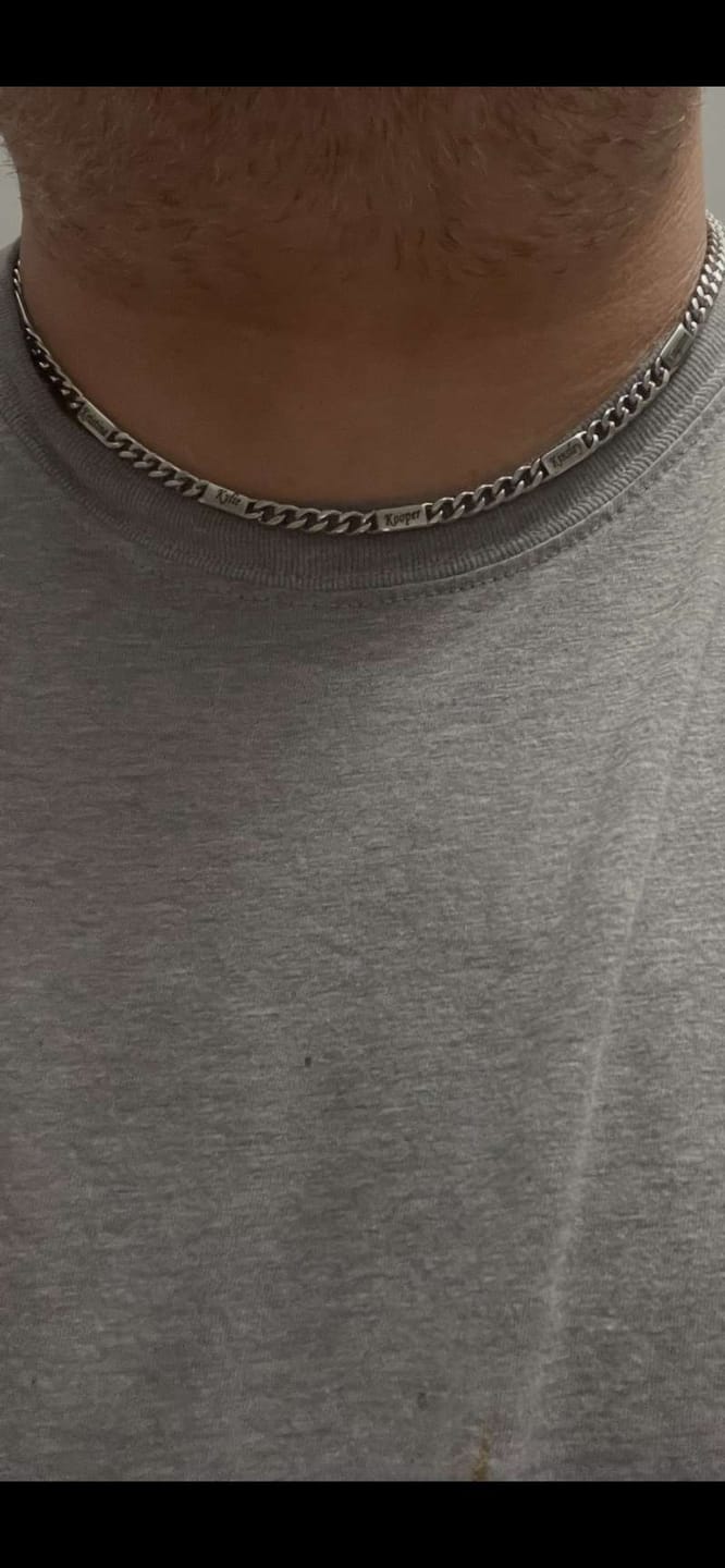 Customer photo review of Individuelle Cuban-Link-Namenskette