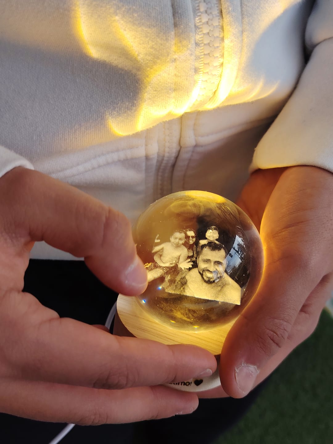 Customer photo review of Esfera de Cristal Personalizada