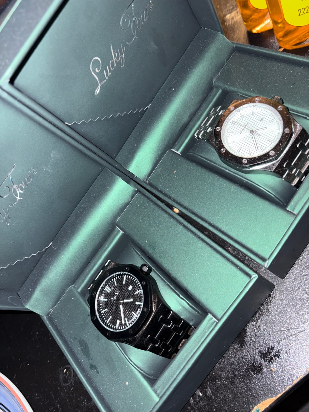 Customer photo review of Premium Lucky Fours® Box