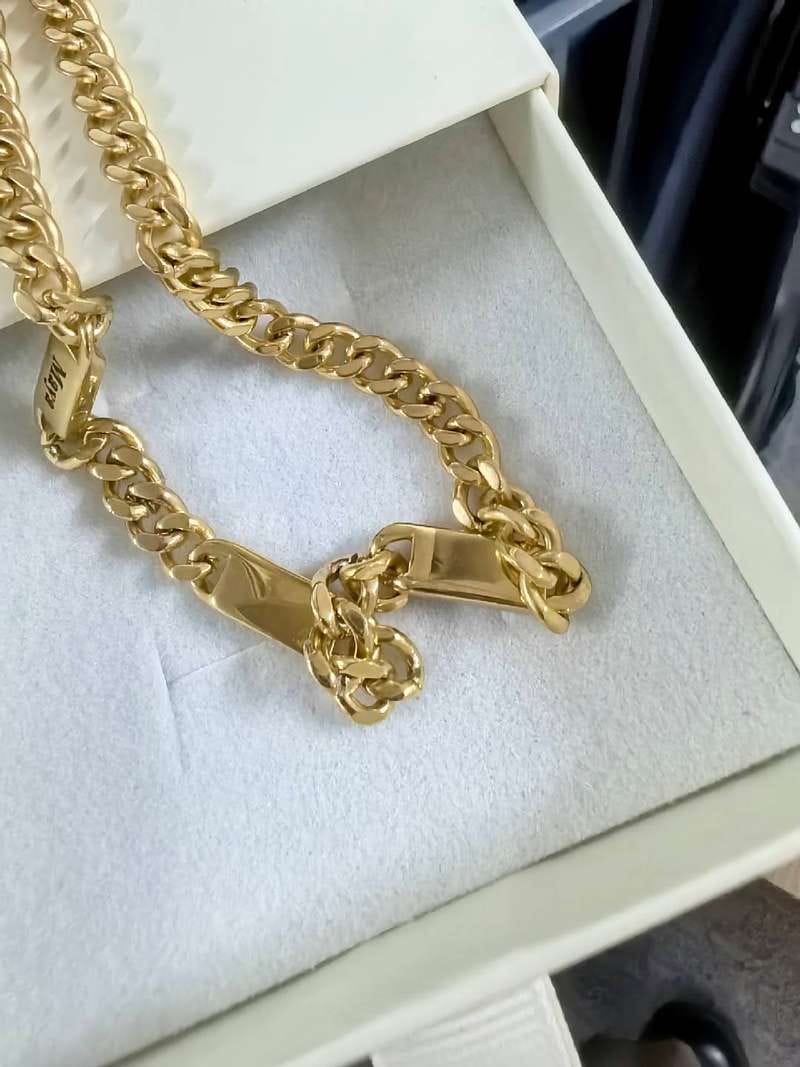 Customer photo review of Individuelle Cuban-Link-Namenskette