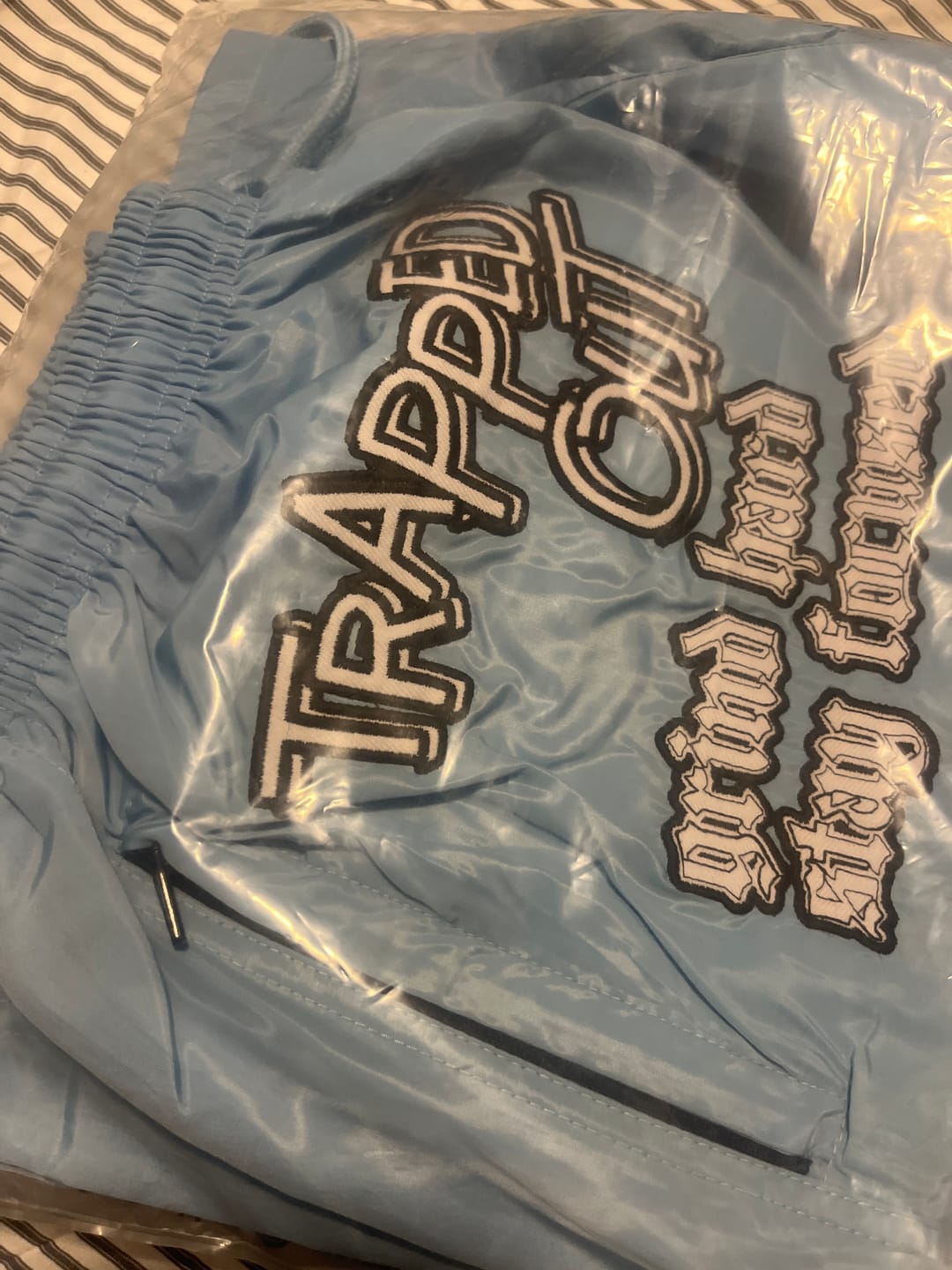 Customer photo review of Windbreaker Shorts - Gray/Sky Blue
