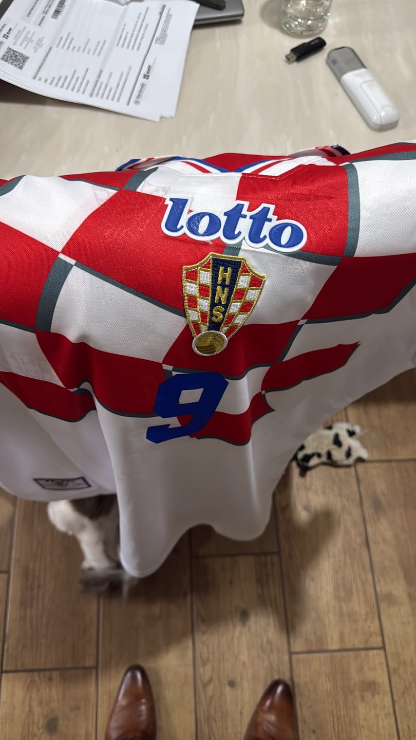 Customer photo review of Croacia 1998 Local