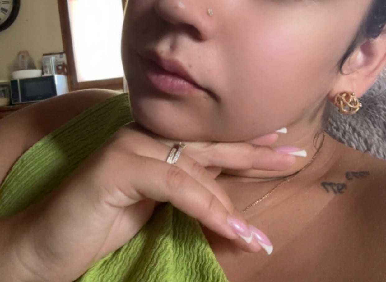 Customer photo review of Piercing Délia