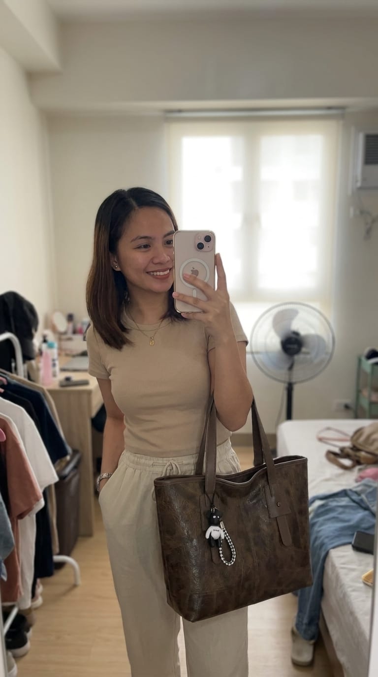 Customer photo review of Vintage Leather Tote Bag
