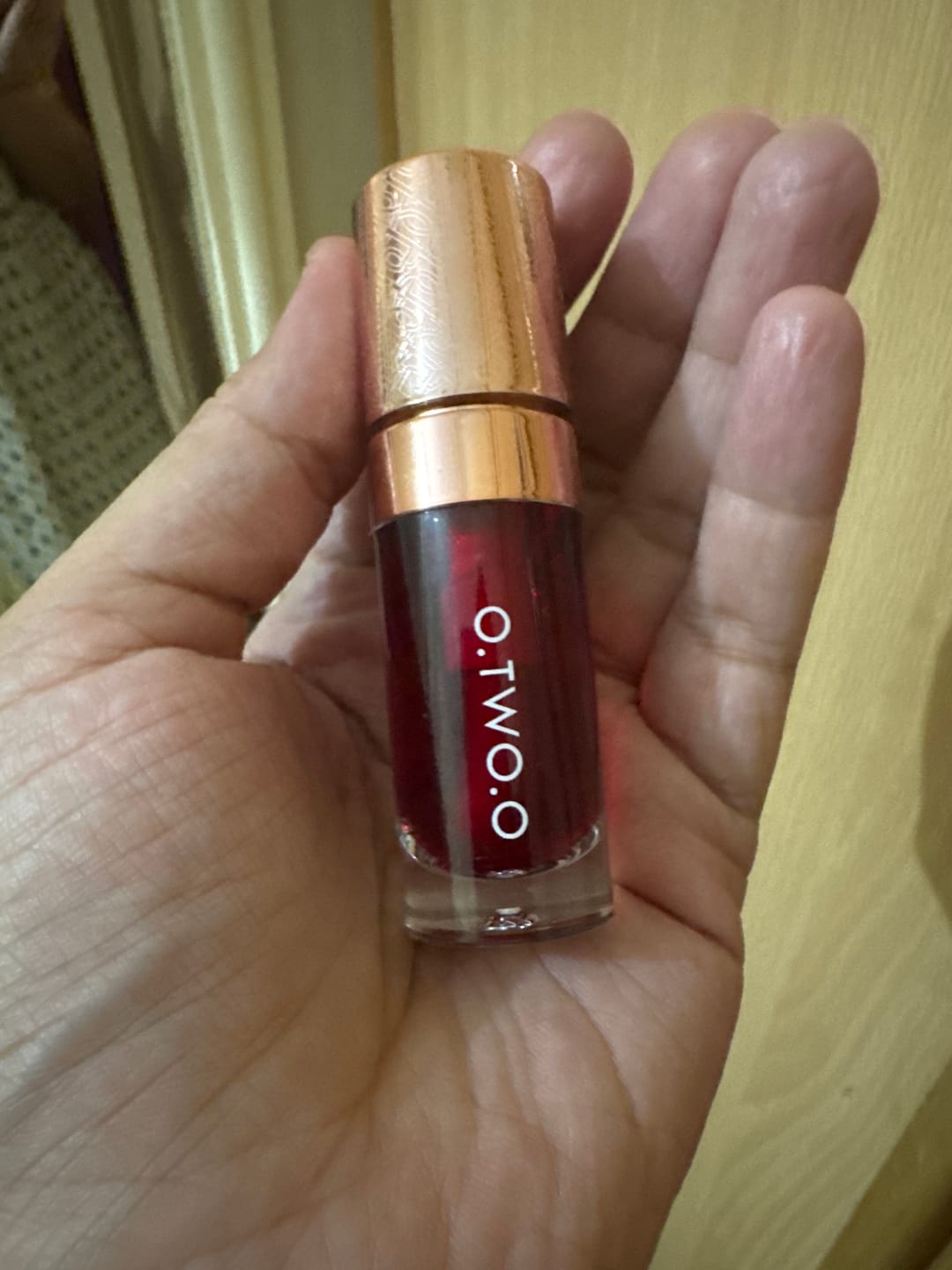 Customer photo review of O.TWO.O HAUTE WATERY LIP AND CHEEK TINT